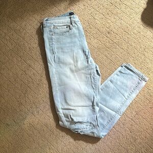 Aeropostale Light Wash High Waisted Jegging